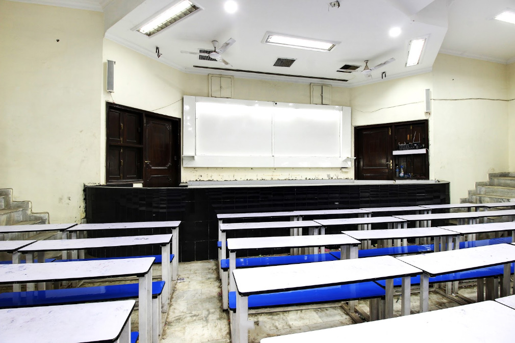 Smart Classrooms Facility At Study IM Plus
